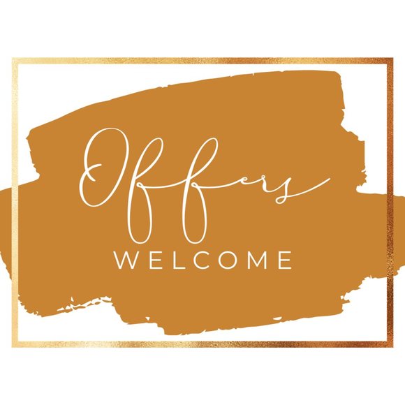 Welcome to my Closet! - Picture 3 of 6